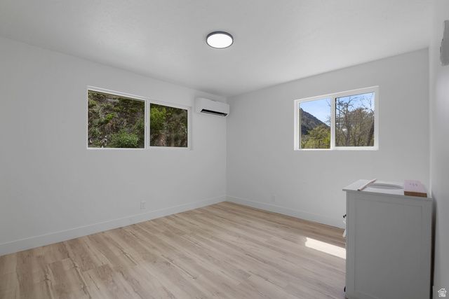 208 OGDEN CYN, Ogden, UT 84401