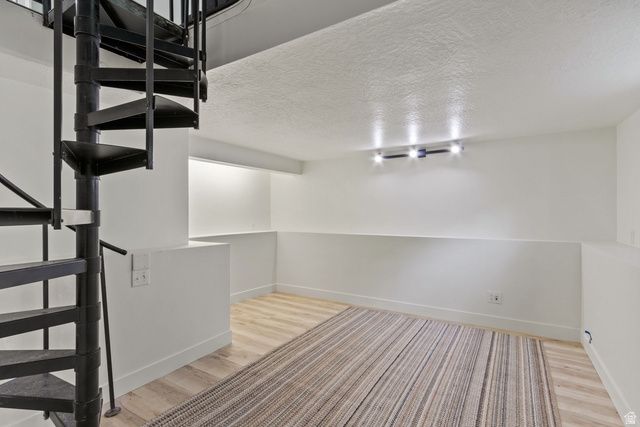 208 OGDEN CYN, Ogden, UT 84401