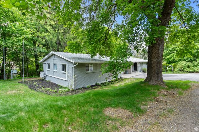 208 OGDEN CYN, Ogden, UT 84401