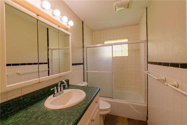 6810 Williamette DR, Austin, TX 78723