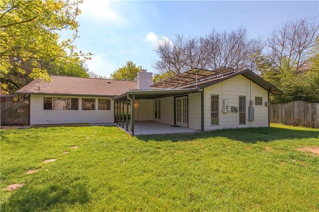 6810 Williamette DR, Austin, TX 78723