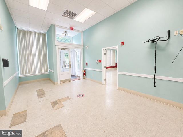 16 S 4TH ST, Reading, PA 19602