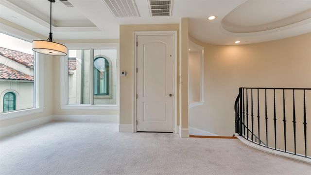 1700 Sunset Boulevard E, Houston, TX 77005