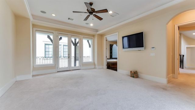 1700 Sunset Boulevard E, Houston, TX 77005