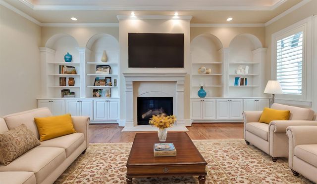 1700 Sunset Boulevard E, Houston, TX 77005