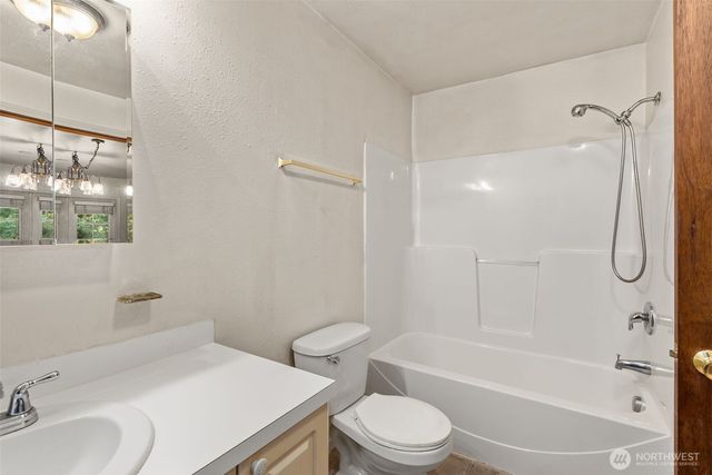 4300 40TH Street, Seaview, WA 98644