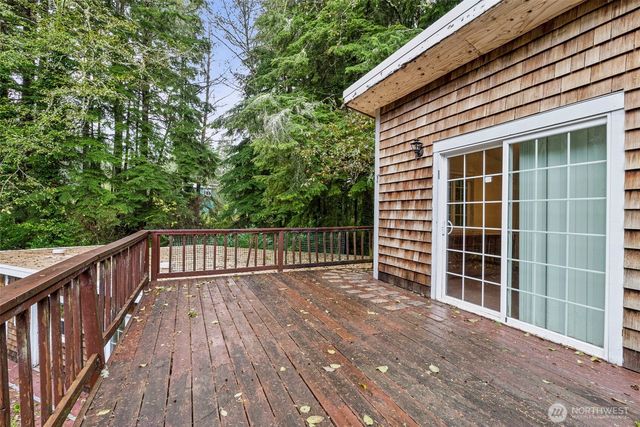 4300 40TH Street, Seaview, WA 98644