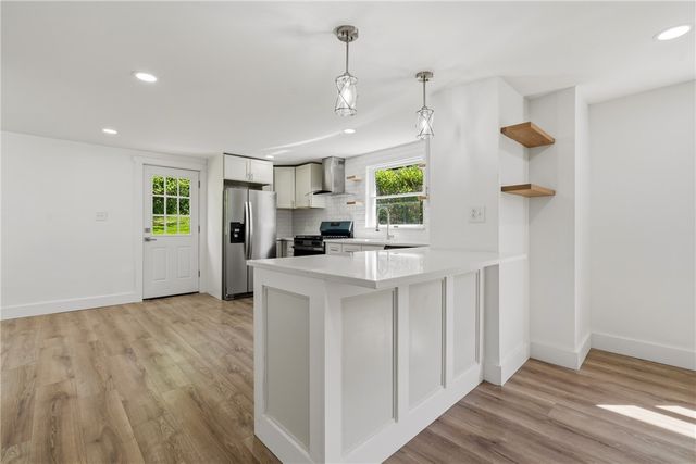 505 Meadow Ave, Penn Hills, PA 15235