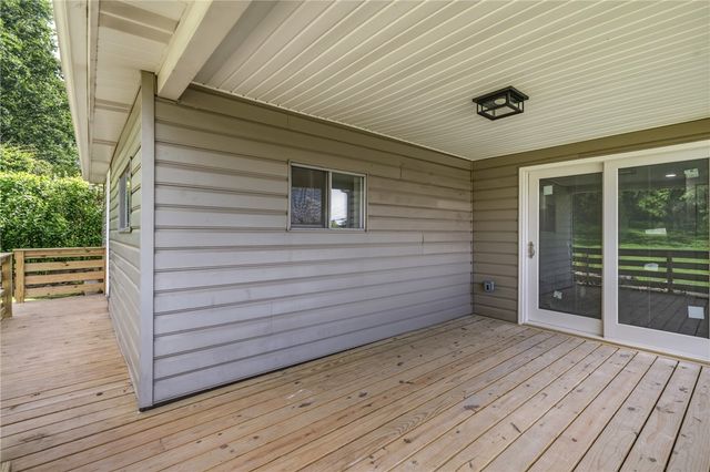 505 Meadow Ave, Penn Hills, PA 15235