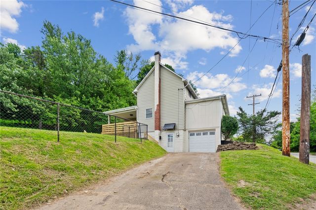 505 Meadow Ave, Penn Hills, PA 15235