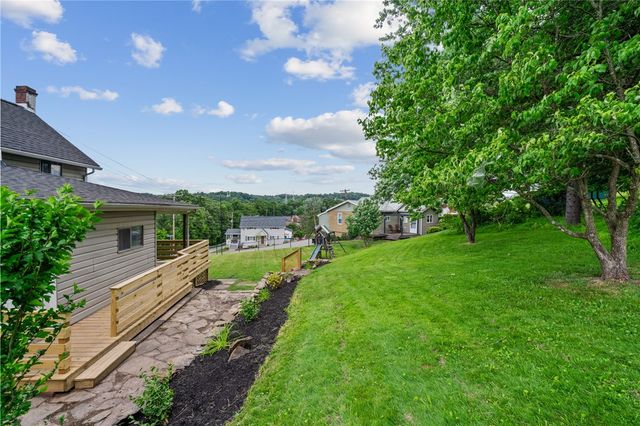 505 Meadow Ave, Penn Hills, PA 15235