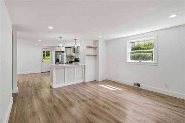 505 Meadow Ave, Penn Hills, PA 15235