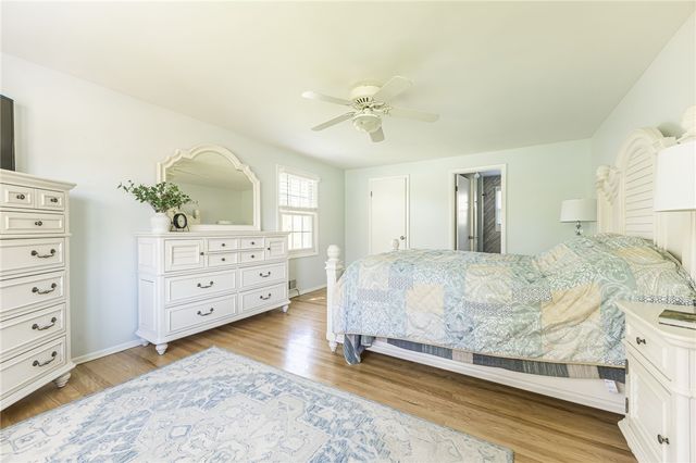 12 Van Buren Road, Pittsford, NY 14534