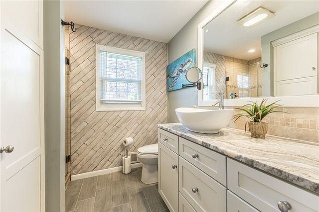 12 Van Buren Road, Pittsford, NY 14534