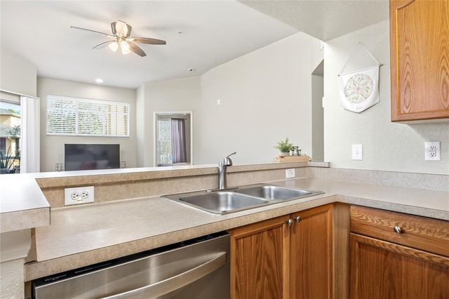 5125 PALM SPRINGS BOULEVARD 1204, Tampa, FL 33647