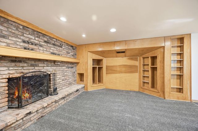 3125 Boone Avenue N, New Hope, MN 55427