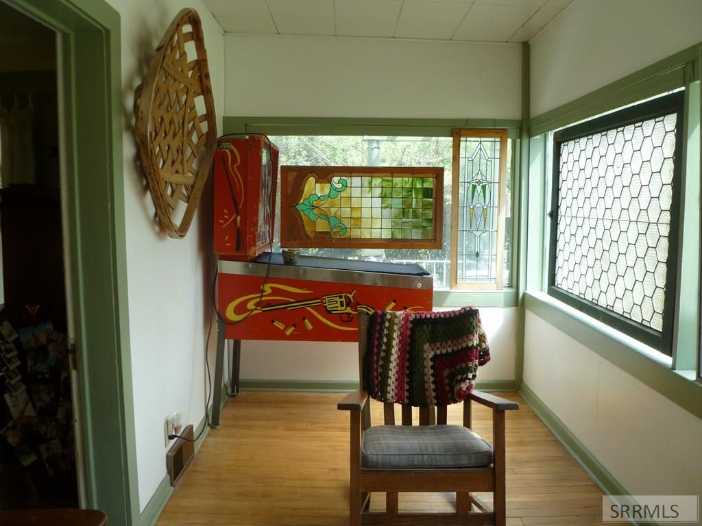 Image 12 of property listing at 748 Falls Avenue, American Falls, ID 83211