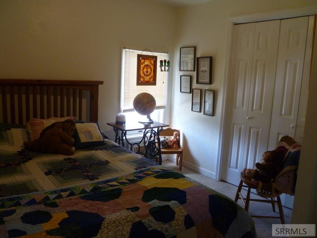Image 33 of property listing at 748 Falls Avenue, American Falls, ID 83211