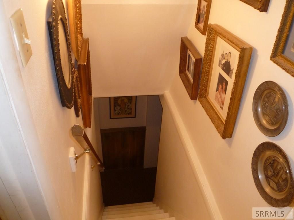 Image 35 of property listing at 748 Falls Avenue, American Falls, ID 83211
