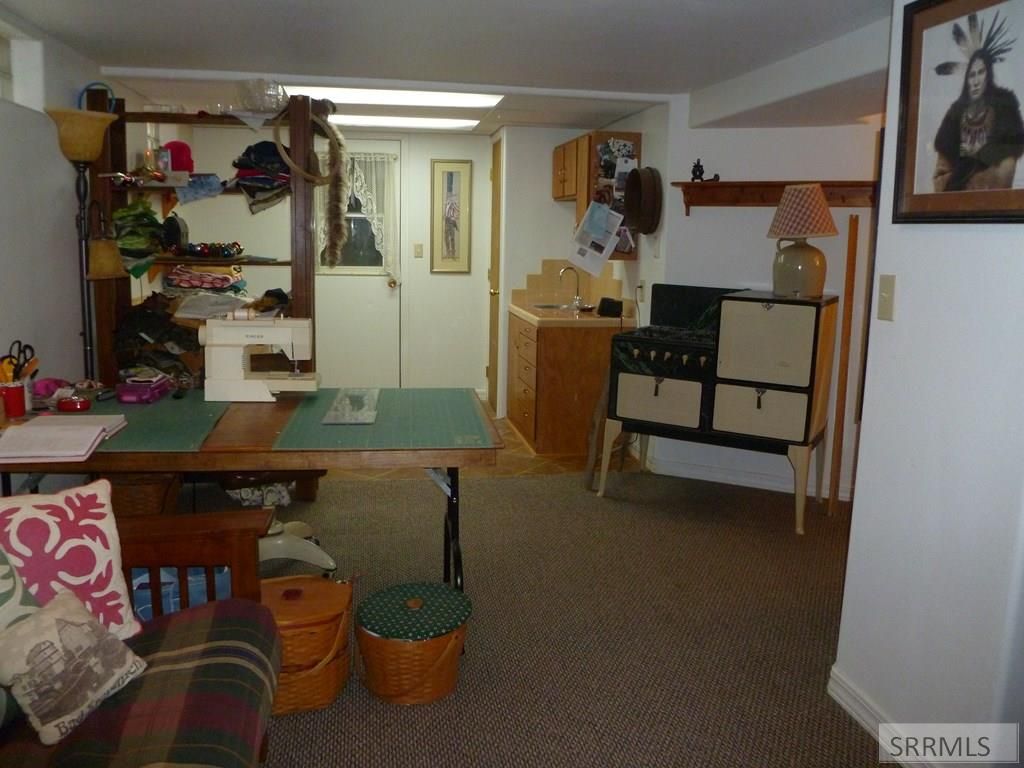 Image 41 of property listing at 748 Falls Avenue, American Falls, ID 83211