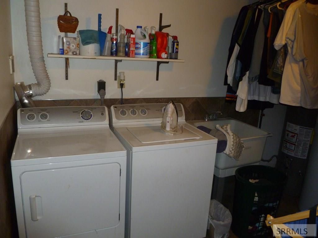 Image 46 of property listing at 748 Falls Avenue, American Falls, ID 83211