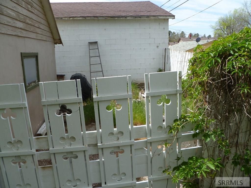 Image 52 of property listing at 748 Falls Avenue, American Falls, ID 83211