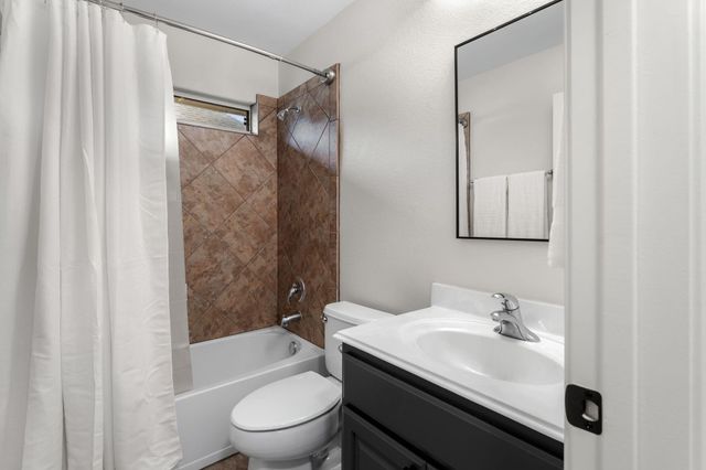 2508 Lipizzan DR, Austin, TX 78732