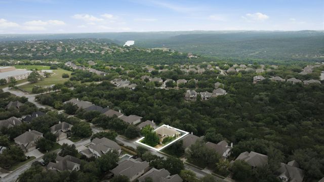 2508 Lipizzan DR, Austin, TX 78732