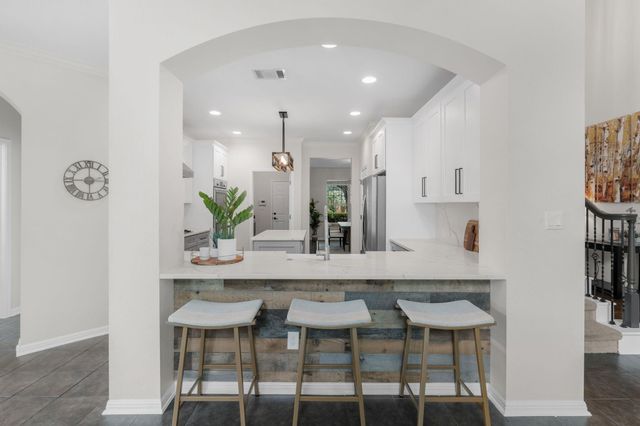2508 Lipizzan DR, Austin, TX 78732