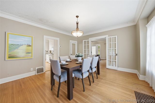 1712 S Owasso Avenue, Tulsa, OK 74120
