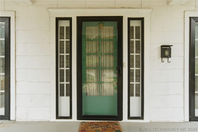 1712 S Owasso Avenue, Tulsa, OK 74120