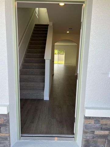 32454 WEATHERED OAK DRIVE N, Wesley Chapel, FL 33543