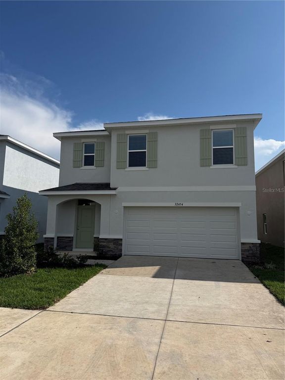 32454 WEATHERED OAK DRIVE N, Wesley Chapel, FL 33543