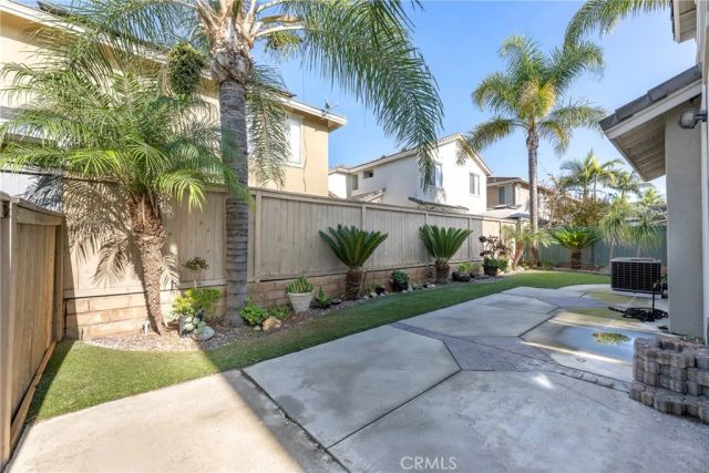 11 Springwater Dr, Buena Park, CA 90621