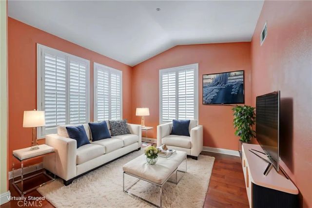 11 Springwater Dr, Buena Park, CA 90621