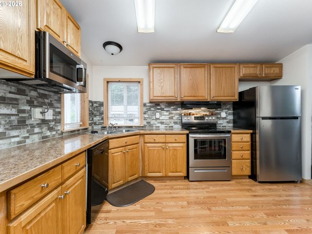 15619 Ne CAPLES Rd, Brush Prairie, WA 98606