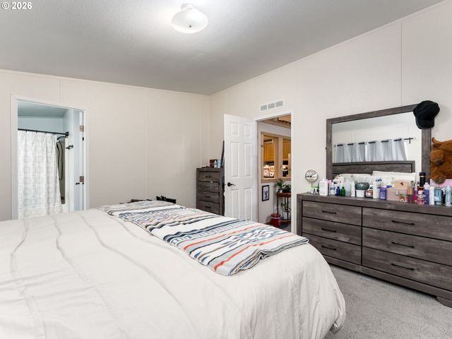 15619 Ne CAPLES Rd, Brush Prairie, WA 98606