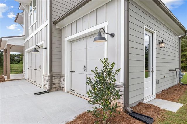 675 Crest Line Trail, Powder Springs, GA 30127