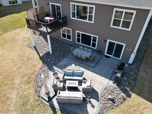 8088 Haywood Drive, Lino Lakes, MN 55014