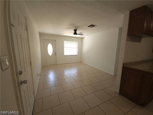 3378 Apache ST, Fort Myers, FL 33916