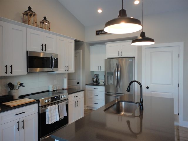 1469 Eagle Shore 41, Hudsonville, MI 49426