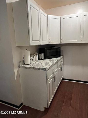 202 Samantha Court, Brick, NJ 08724