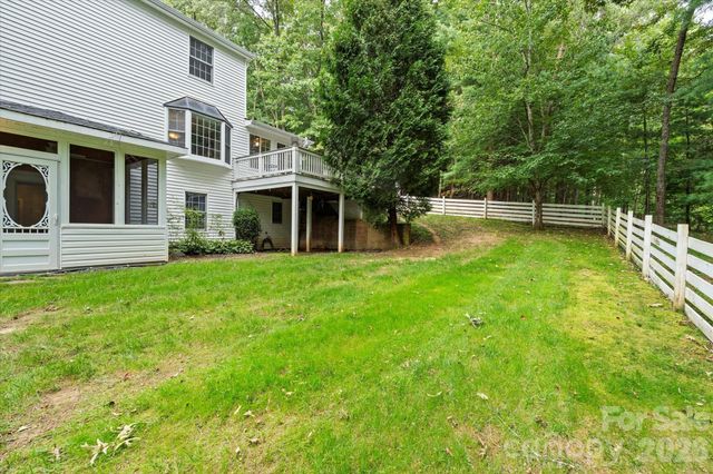 314 Sweetwater Hills Drive, Hendersonville, NC 28791
