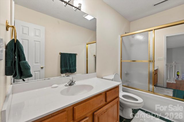 314 Sweetwater Hills Drive, Hendersonville, NC 28791