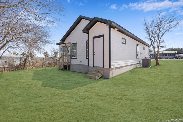 4149 Mountain pass, Von Ormy, TX 78073