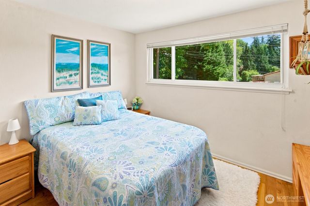 3610 NE 197th Street, Lake Forest Park, WA 98155