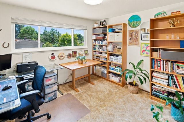 3610 NE 197th Street, Lake Forest Park, WA 98155