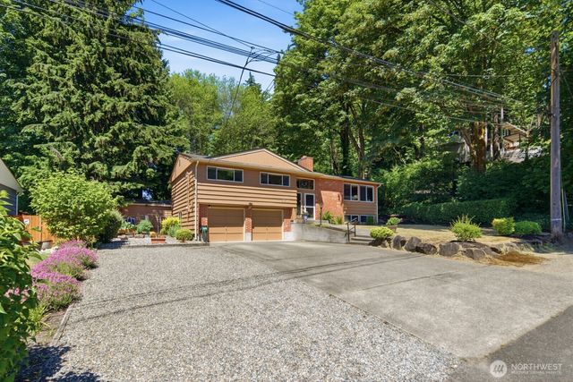 3610 NE 197th Street, Lake Forest Park, WA 98155