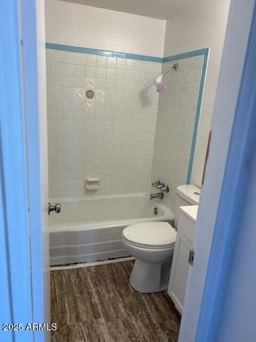 127 E APACHE Street, Huachuca City, AZ 85616