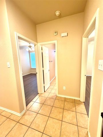 8704 Corral Circle, Fort Worth, TX 76244